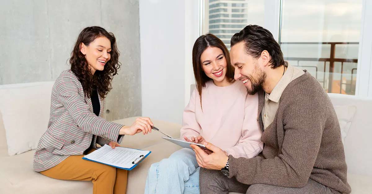Guide to Choose Right Family Health Insurance Plan in 2025